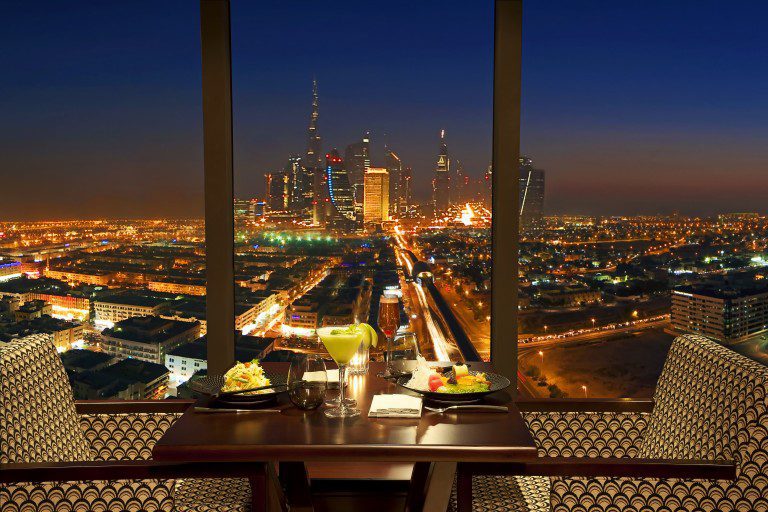 Dining_Area_-__Sheikh_Zayed_View_1_hi_res (1)